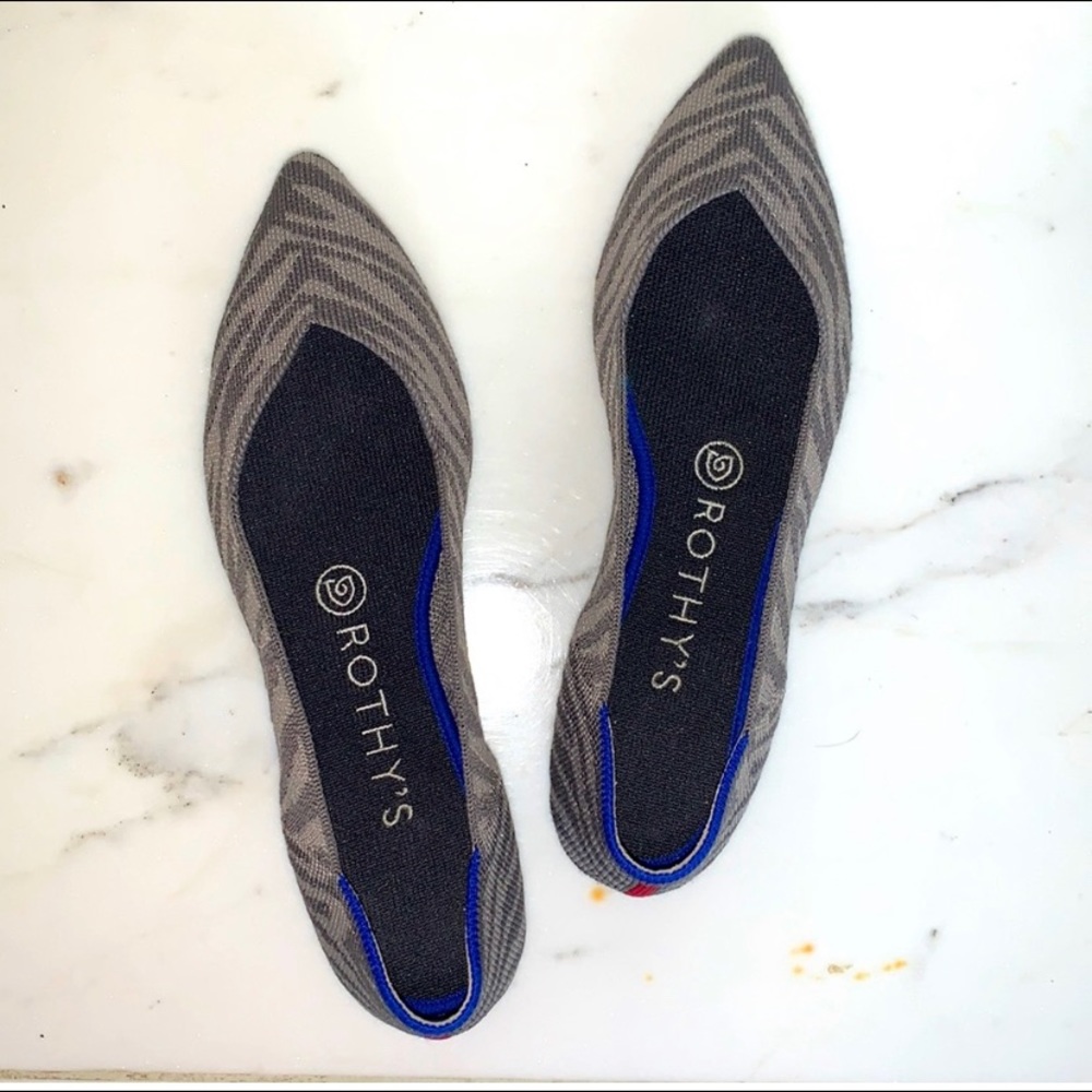 Rothy’s Points in Grey Zebra